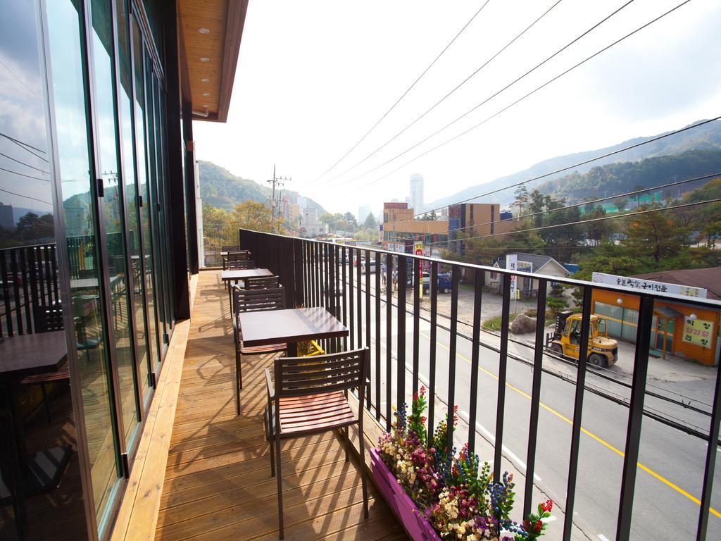 White Cabin Pyeongchang Exterior photo