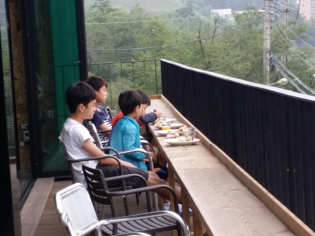 White Cabin Pyeongchang Exterior photo