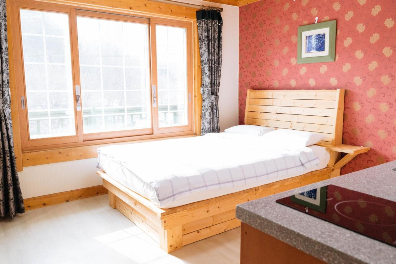 White Cabin Pyeongchang Exterior photo